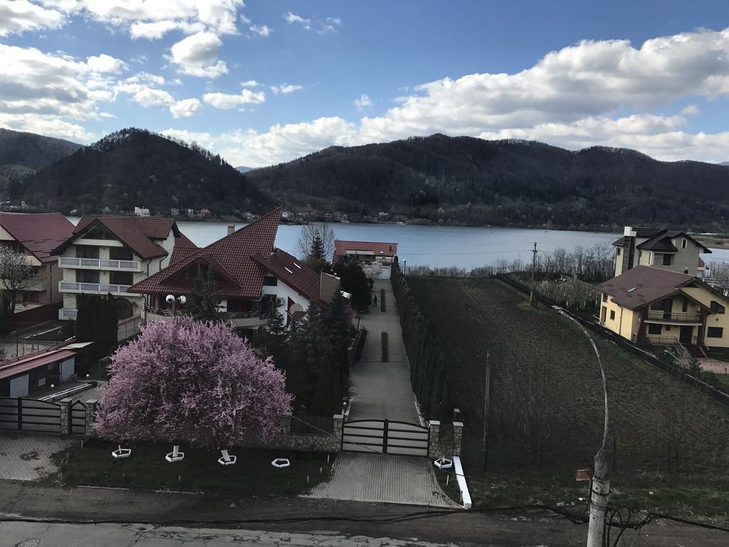 Hotel-Restaurant Ayan Piatra Neamt Luaran gambar